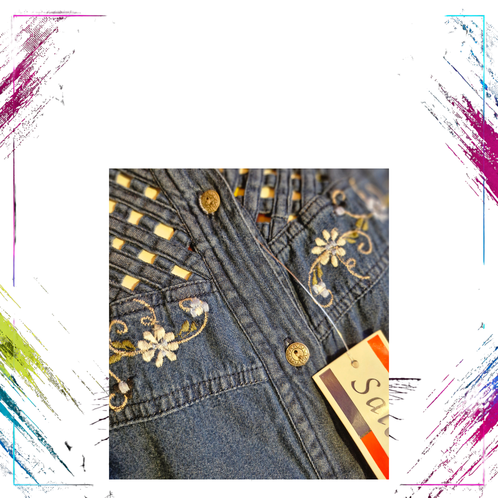 Finnish vintage Salonie Embroidered Denim Shirt close details front -theplugofvintage
