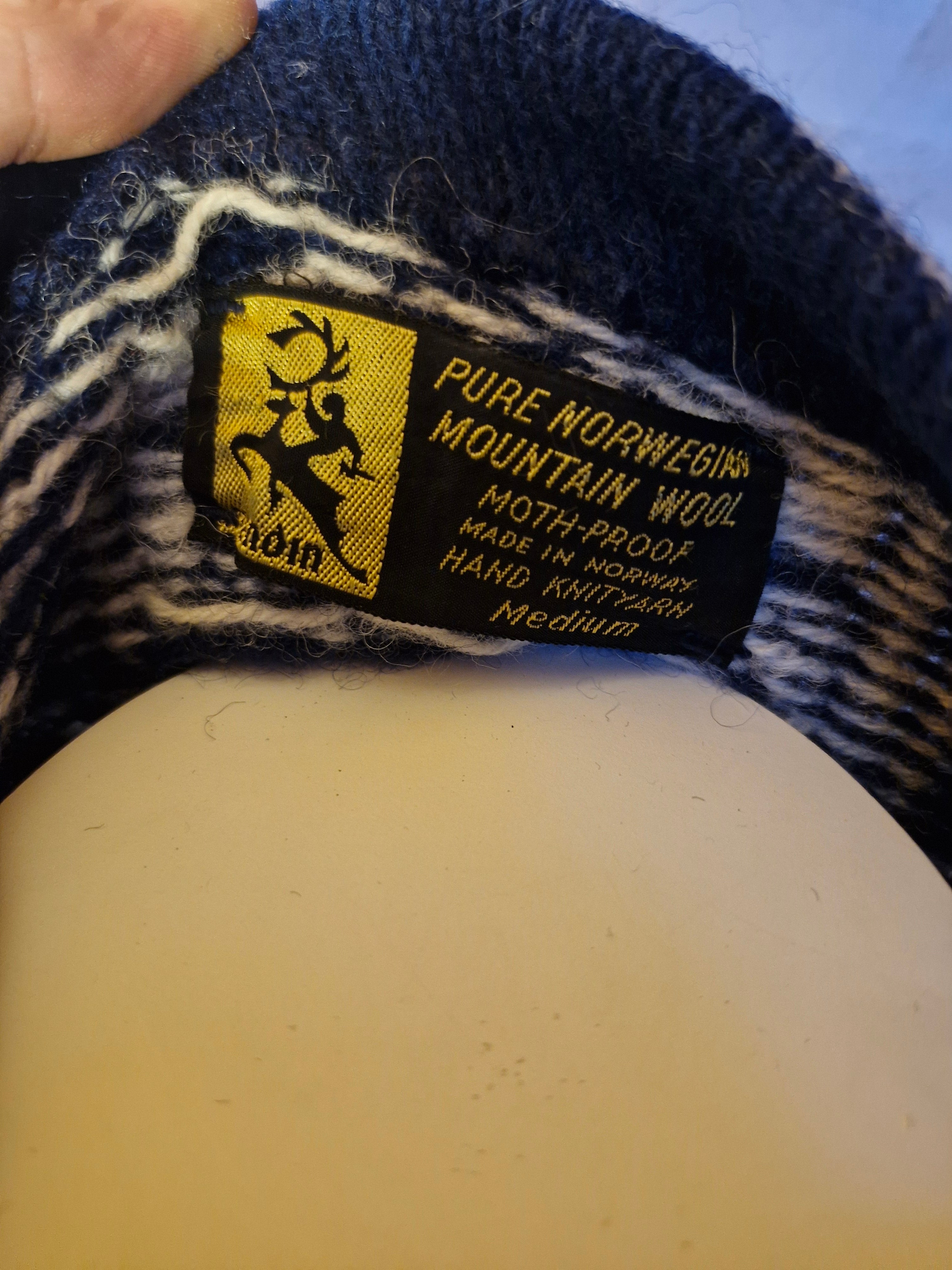 Norwegian Gjendin Vintage Wool Shirt label -theplugofvintage