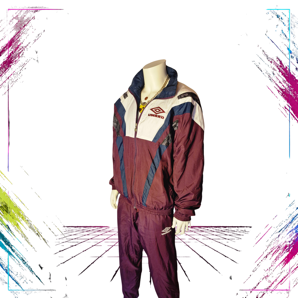 Umbro 80s-90s Vintage Tracksuit front -theplugofvintage