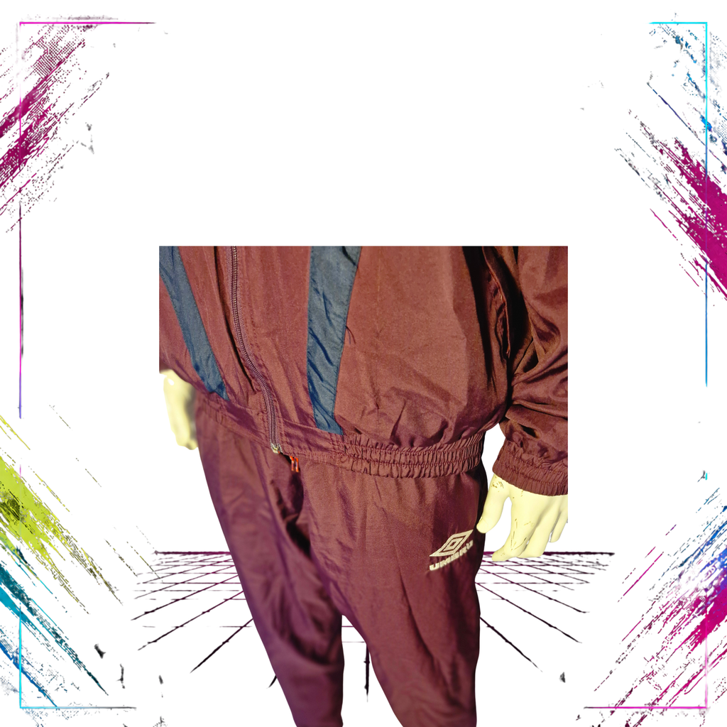 Umbro 80s-90s Vintage Tracksuit front down details -theplugofvintage